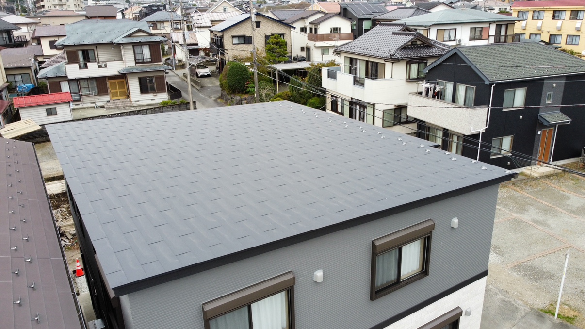 御殿場市 店舗兼住宅 新築屋根工事